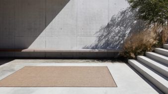 2TEC2 Rugs