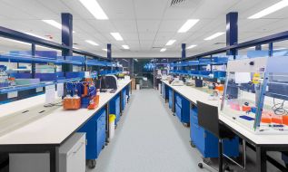 <a href="https://inmind.com.gr/product_category/agogina-antistatika-dapeda/" rel="tag">Αγώγιμα - Αντιστατικά Δάπεδα</a>, <a href="https://inmind.com.gr/product_category/omoiogeni-vinylika-dapeda/" rel="tag">Ομοιογενή Βινυλικά Δάπεδα (ρολά)</a>