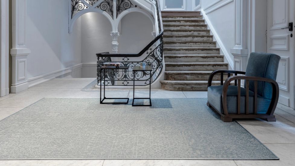 2TEC2 Rugs