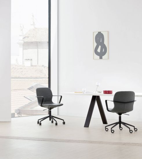 Mi Chair