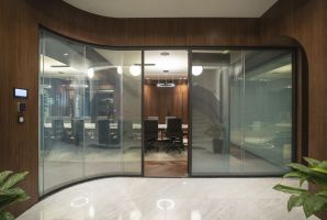 FLOORING, PARTITION SYSTEM, SEATING