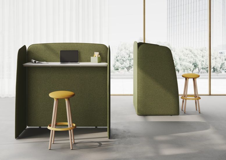 Zoom Stool