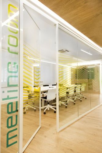 PARTITION SYSTEM, SEATING