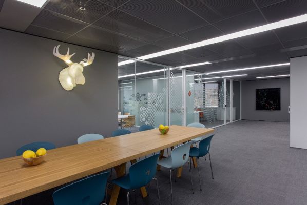 FLOORING, PARTITION SYSTEM, OFFICE FURNITURE, SEATING