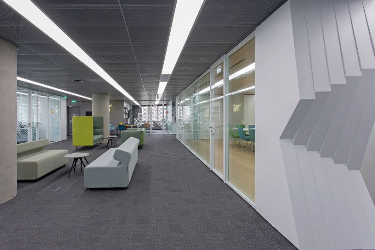 FLOORING, PARTITION SYSTEM, OFFICE FURNITURE, SEATING