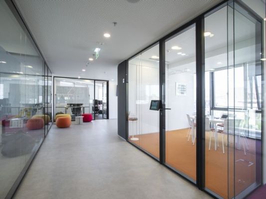 FLOORING, PARTITION SYSTEM