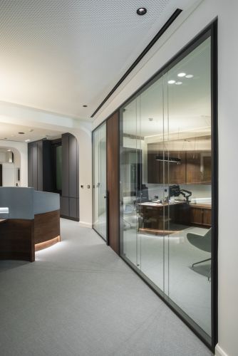 FLOORING, PARTITION SYSTEM, SEATING