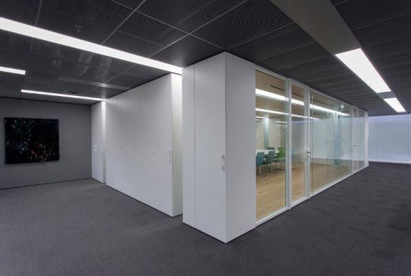 FLOORING, PARTITION SYSTEM, OFFICE FURNITURE, SEATING