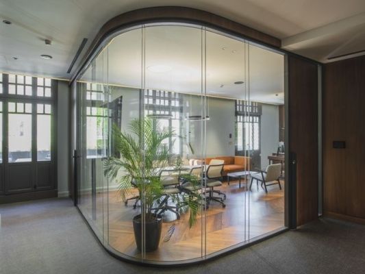 FLOORING, PARTITION SYSTEM, SEATING